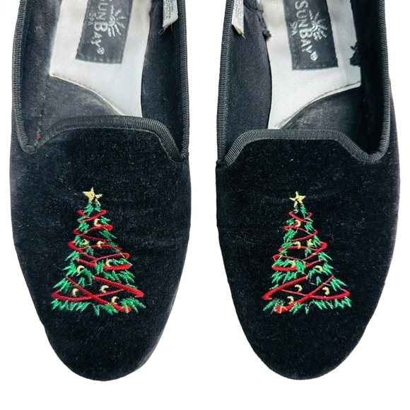 Vintage Loafers Flats Christmas Holiday Black Velvet Embroidered Women’s Size 6 - Picture 3 of 6